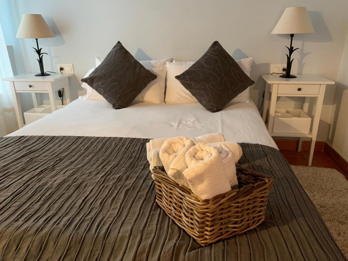 Can Ballus Bed&Breakfast Tiana Kültér fotó